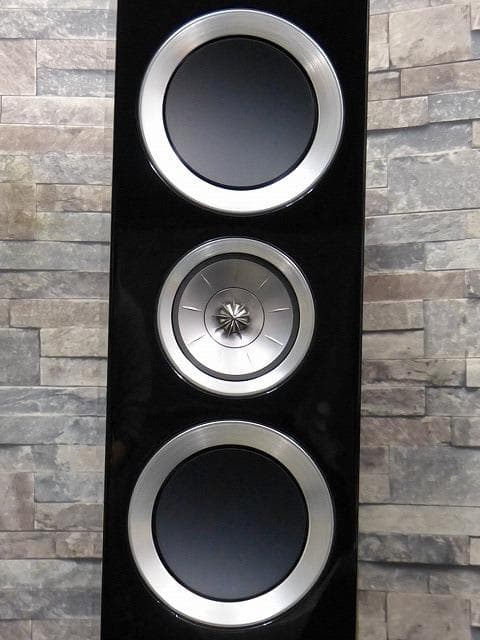 KEF R700 トールボーイスピーカー・ペア m0s2686