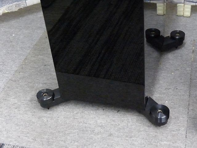 KEF R700 トールボーイスピーカー・ペア m0s2686