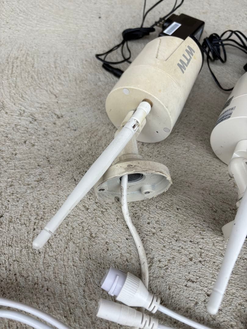 塚本無線 防犯カメラセット／5台＋録画機能付モニター/2TB/wtw eagle