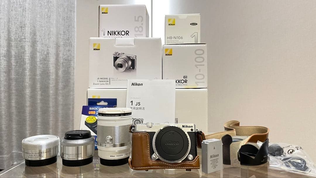 ニコン NIKON 1 J5 ダブルレンズキット+望遠ズーム+レザージャケット