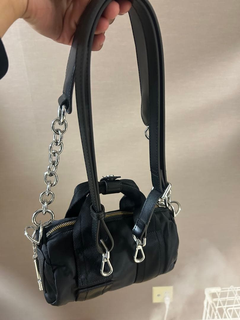 DIESEL ショルダーバッグ ブラック チェーンストラップ