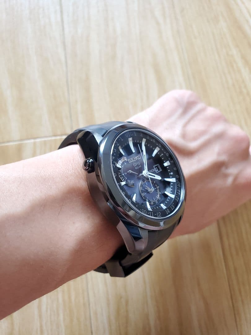 美品 SEIKO アストロン SBX011