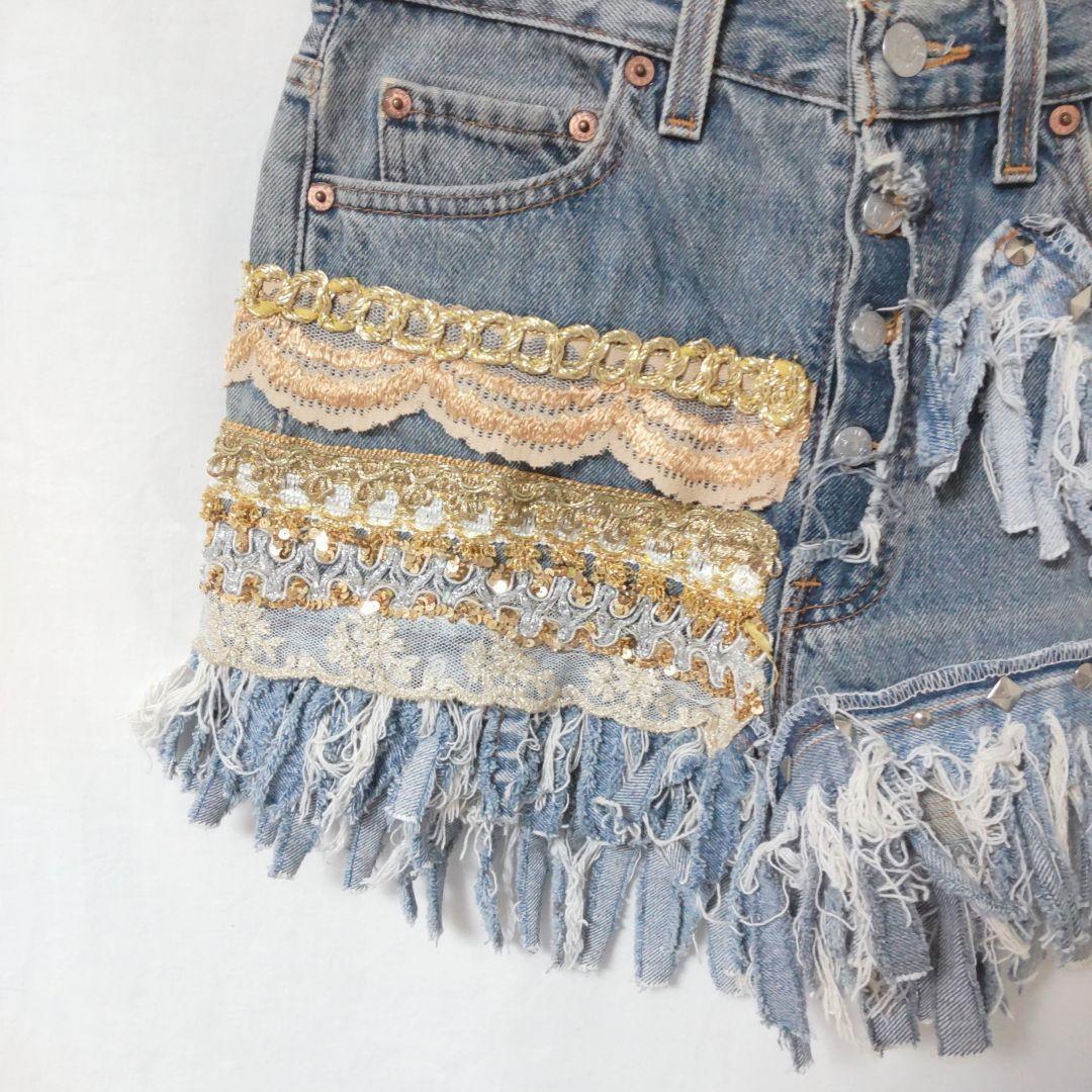 美品✨リメイクデニム LEVI’S ショートパンツ
