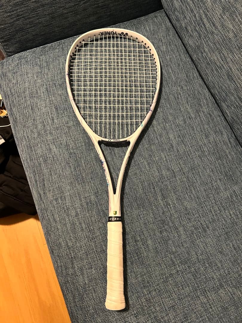 ソフトテニスヨネックスボルトレイジ5V