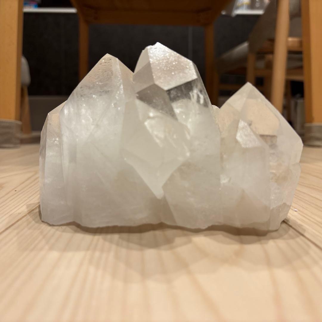 水晶　クラスター　原石　値下げ依頼済