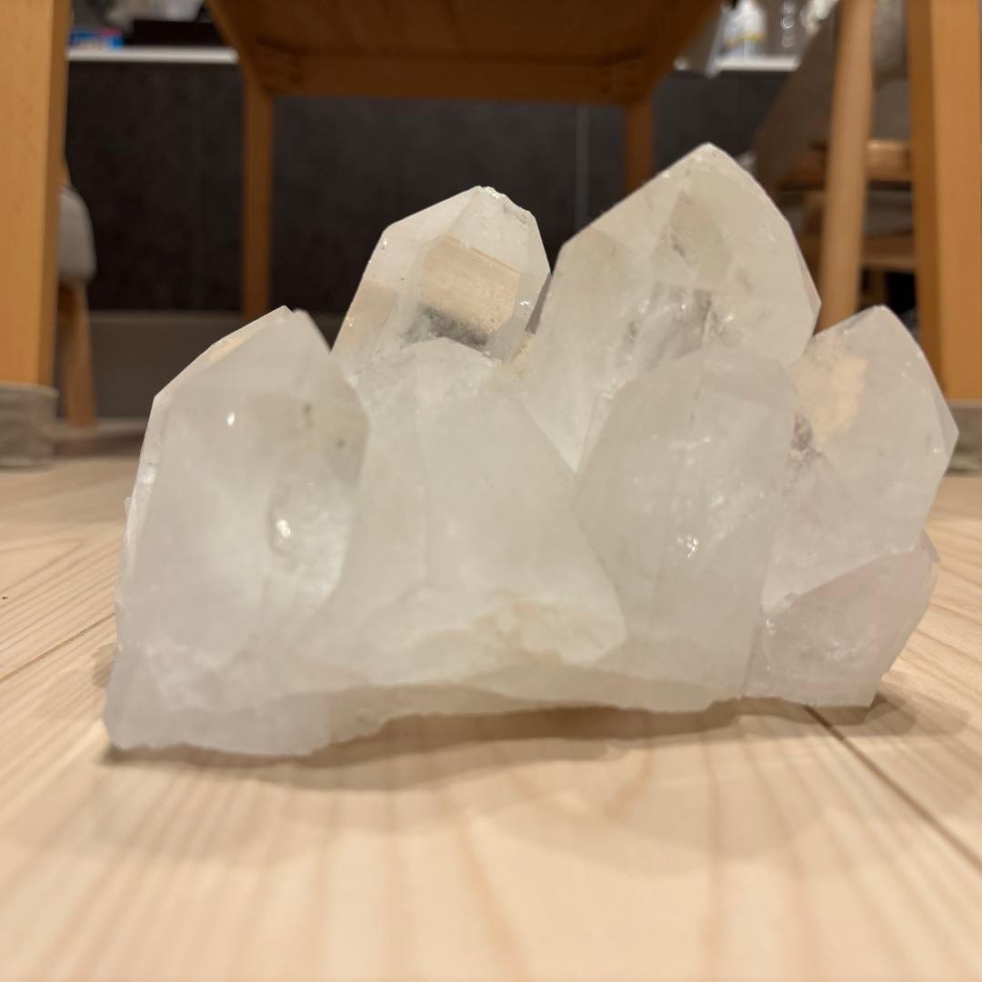 水晶　クラスター　原石　値下げ依頼済