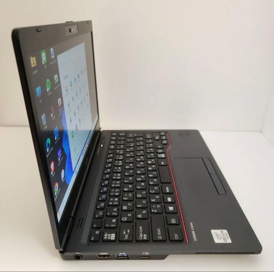 美品❗️LIFEBOOK U7310/D i5-10310U メモリ8GB