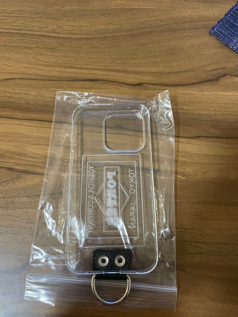 【ケースのみ】PORTER iPhone15 Pro スマホケース カーキ