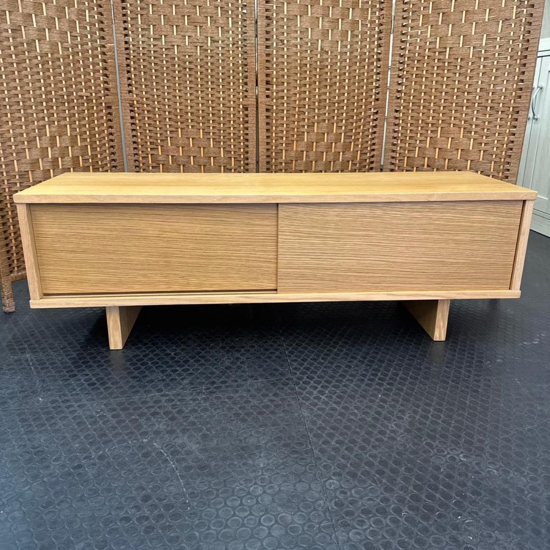 ☆☆無印良品　オーク材AVラック薄型（引戸）・幅110㎝　MUJI