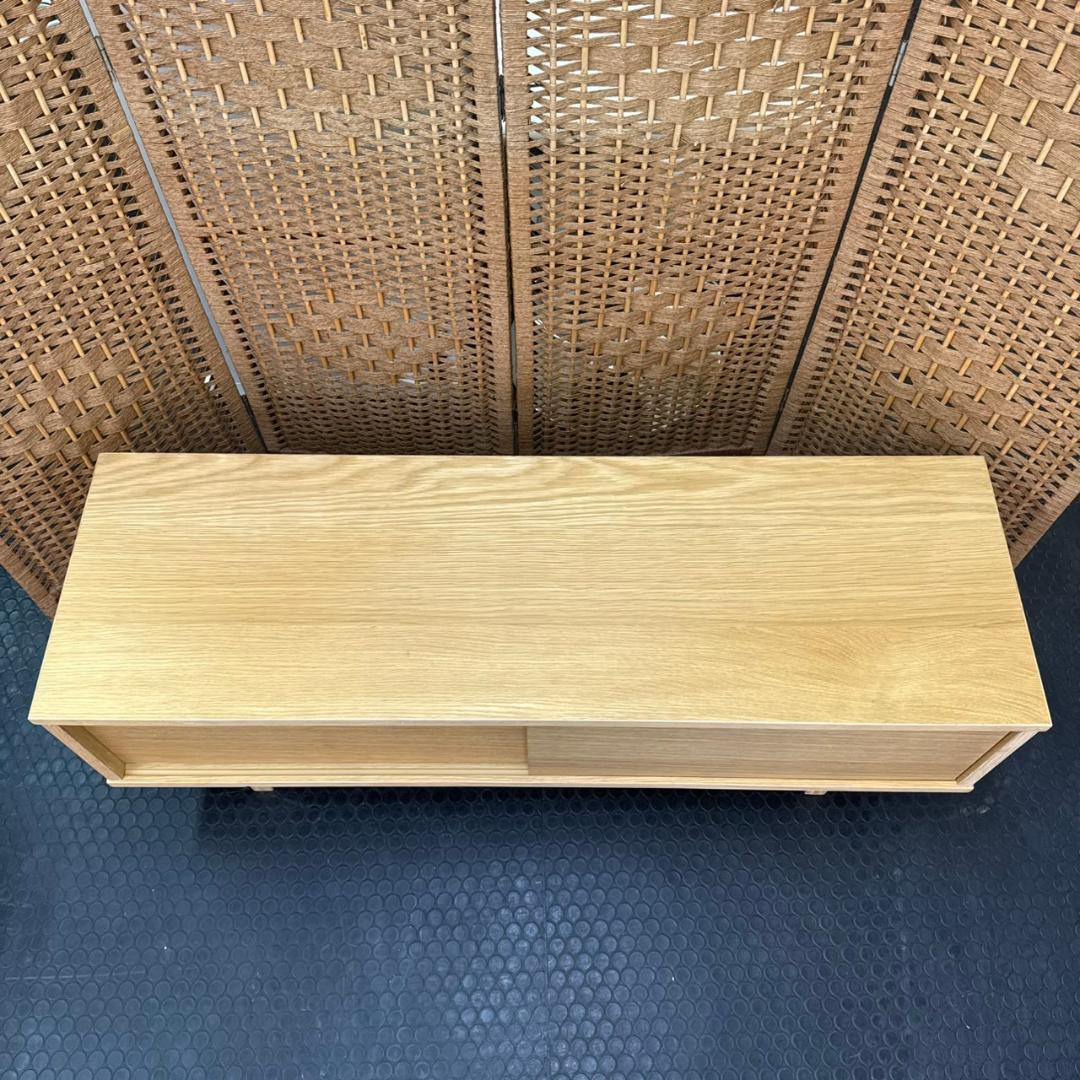 ☆☆無印良品　オーク材AVラック薄型（引戸）・幅110㎝　MUJI