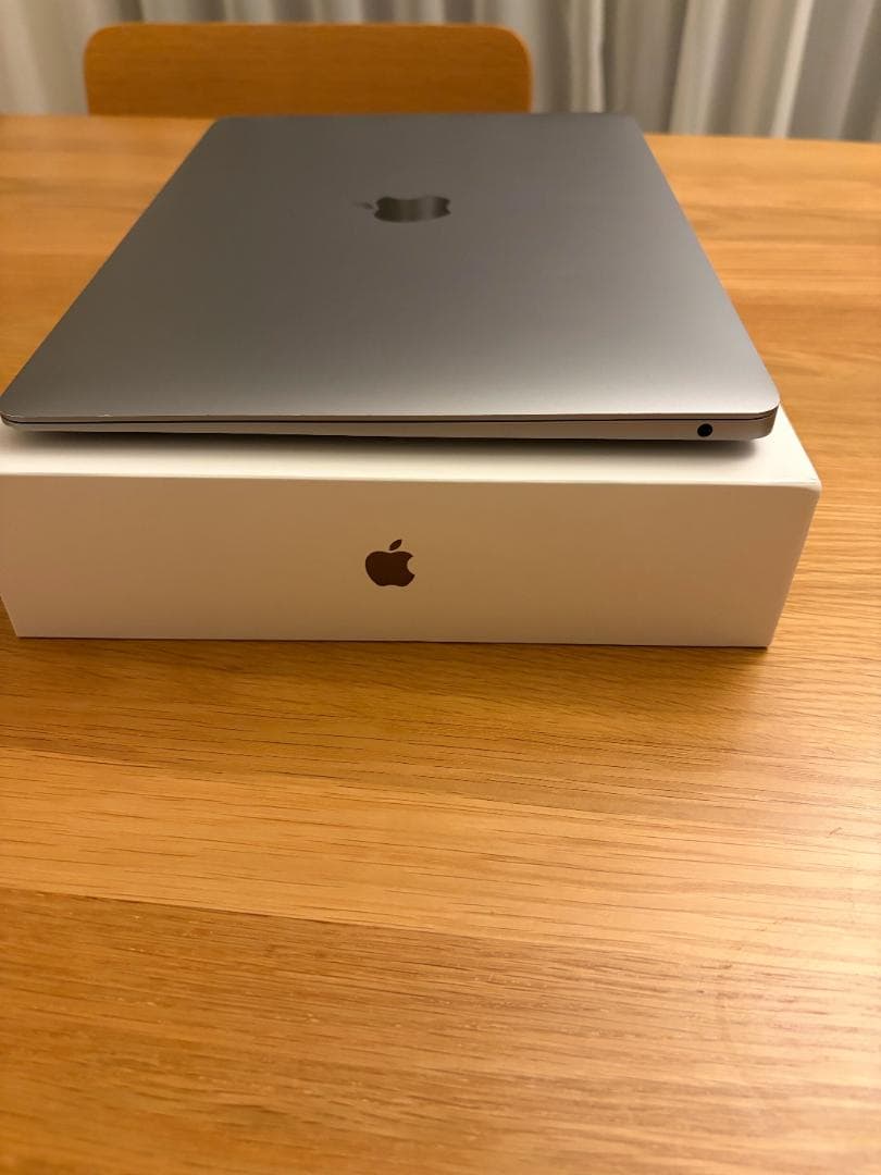 MacBook Air 13インチ M1 16GB 256GB US配列