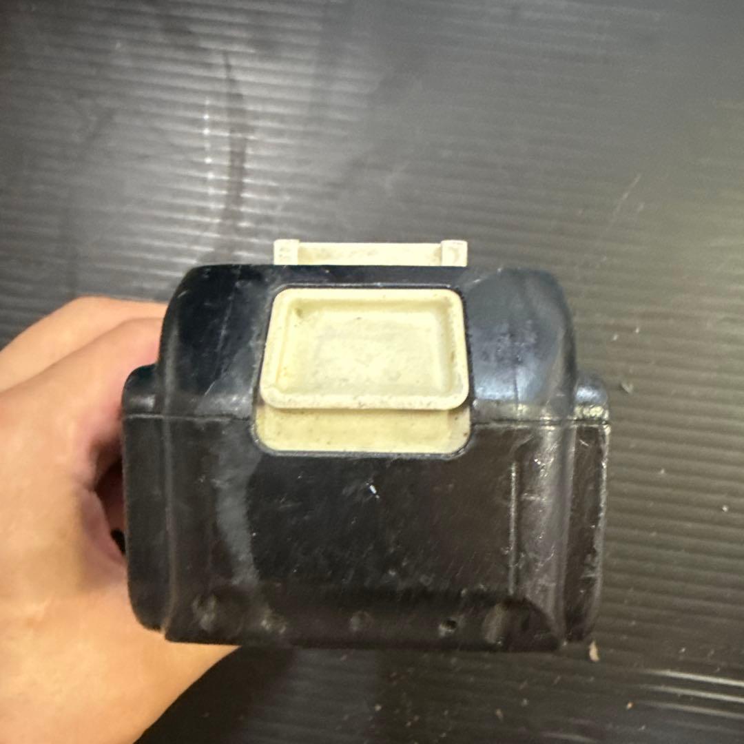 マキタ　Bluetoothスピーカー　MR113 ブラック　バッテリー付き