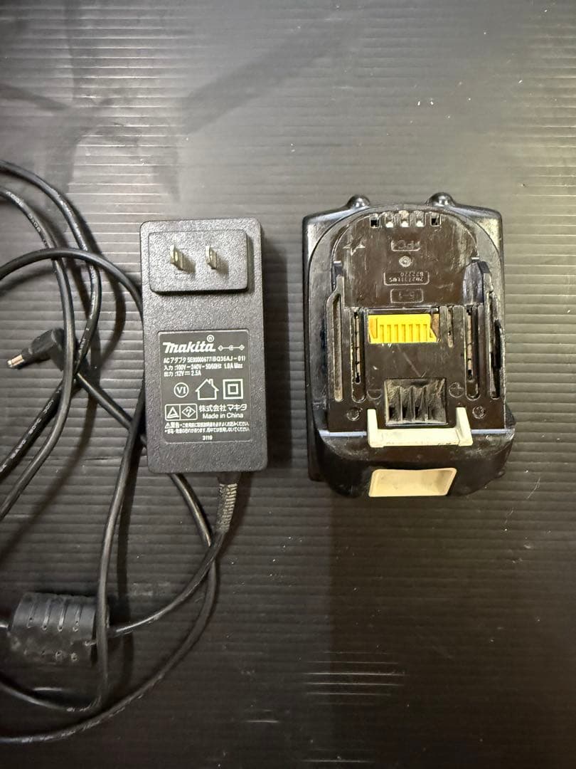 マキタ　Bluetoothスピーカー　MR113 ブラック　バッテリー付き