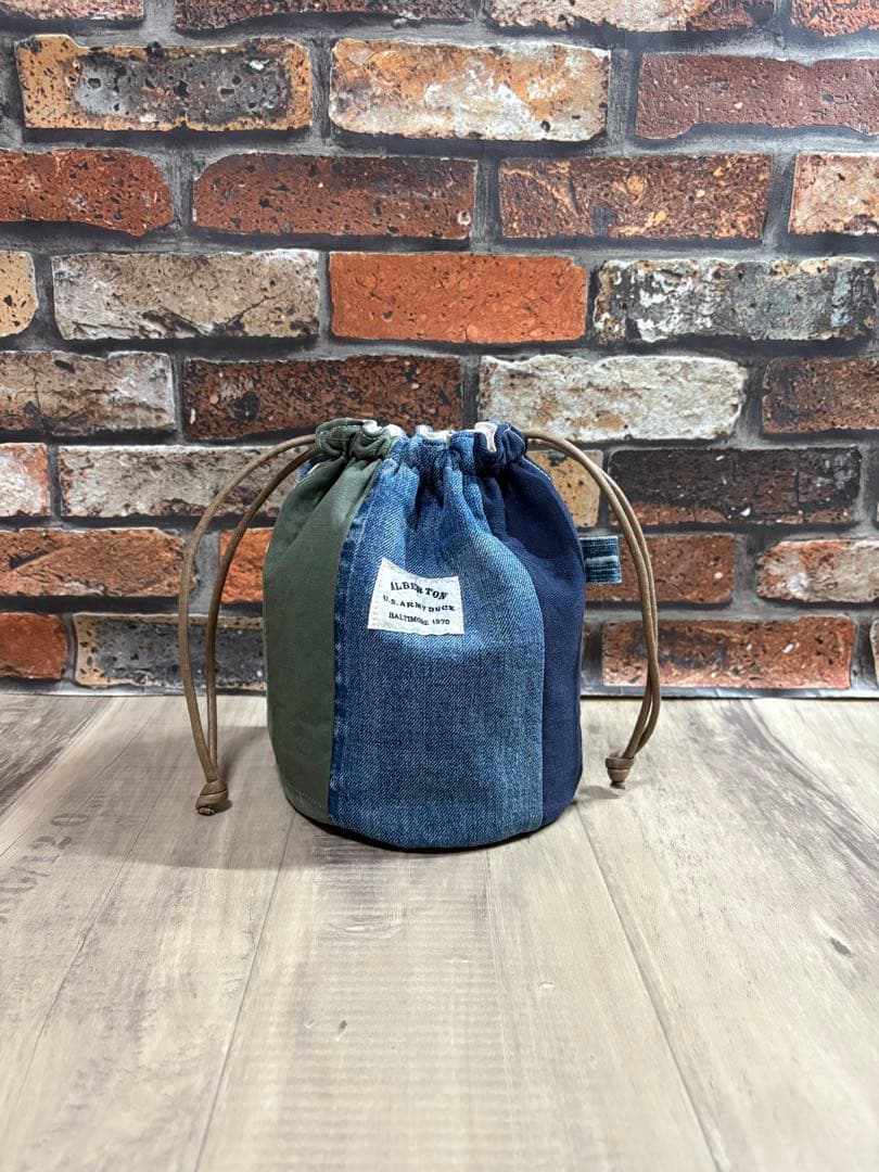 USEDデニム×ビンテージエプロン×本革リメイク　巾着バッグ