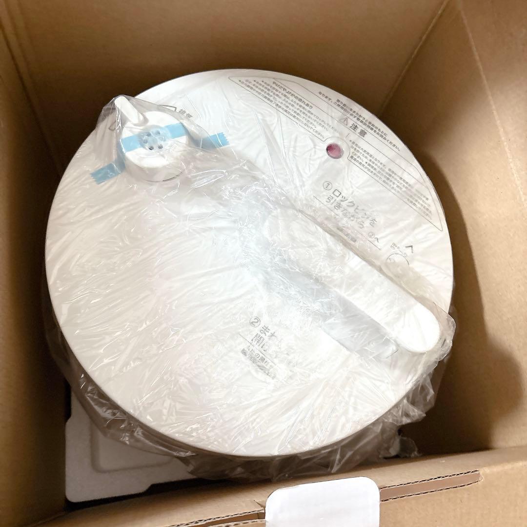 新品　シロカ　siroca 電気圧力鍋　4リットル　白　簡単調理　時短料理