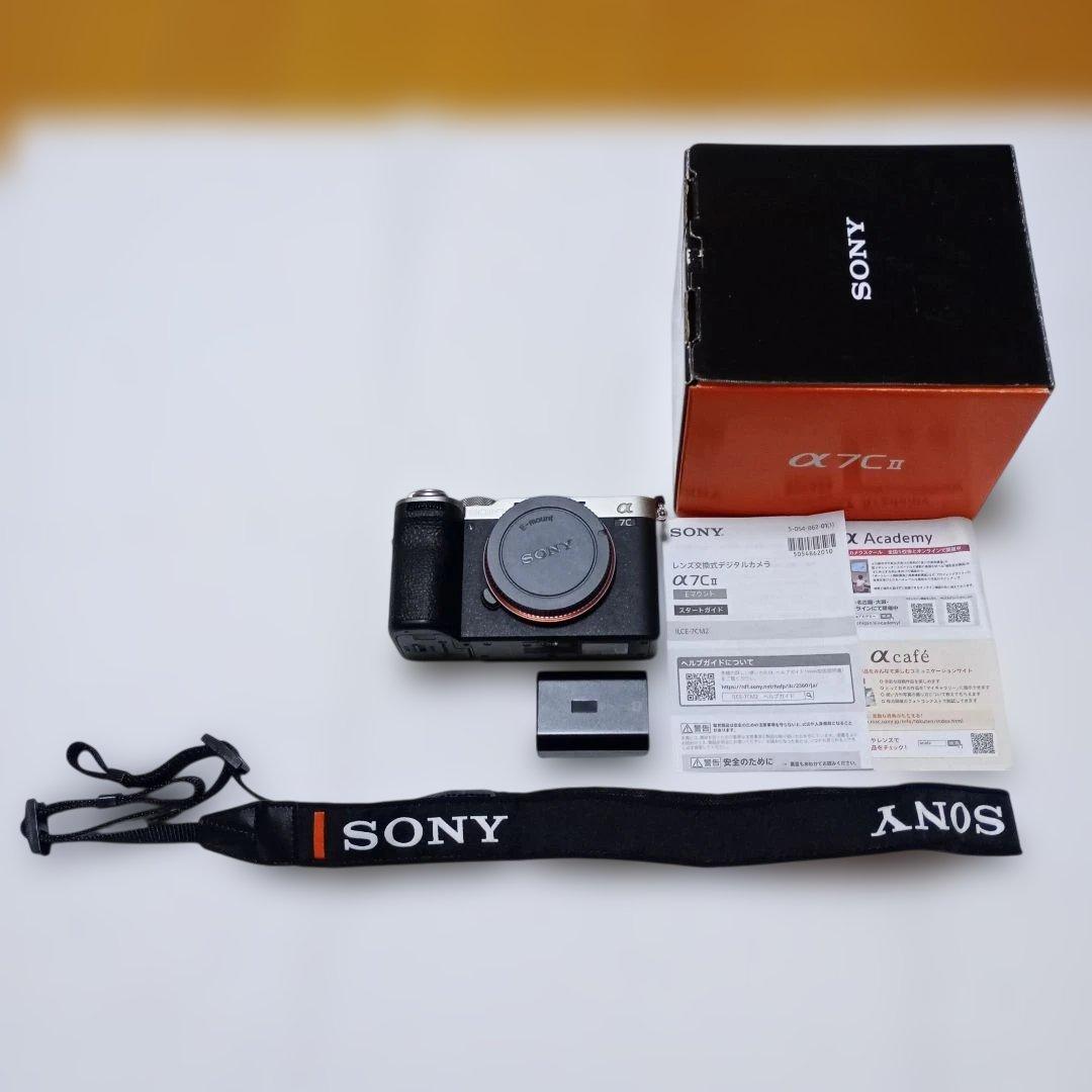 【超美品】SONY α7CII ミラーレスデジタル一眼「ILCE-7CM2」