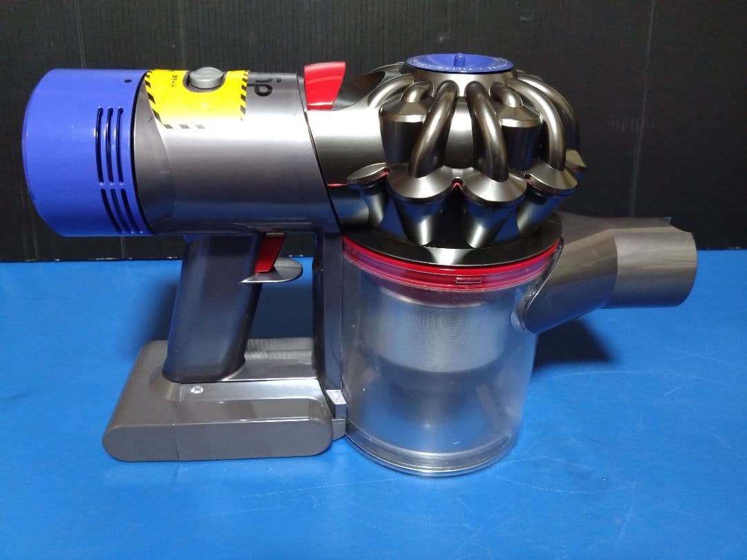 お勧め品！新品バッテリー！dyson V7 SV-11 コードレス クリーナー