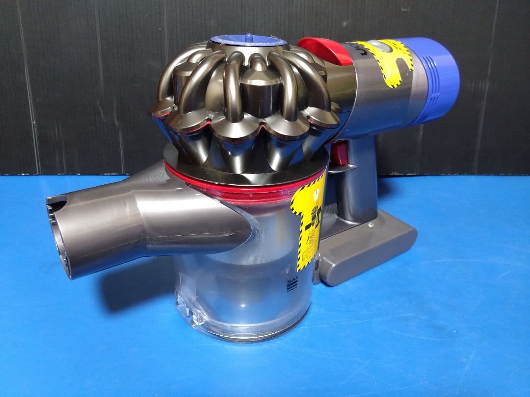 お勧め品！新品バッテリー！dyson V7 SV-11 コードレス クリーナー