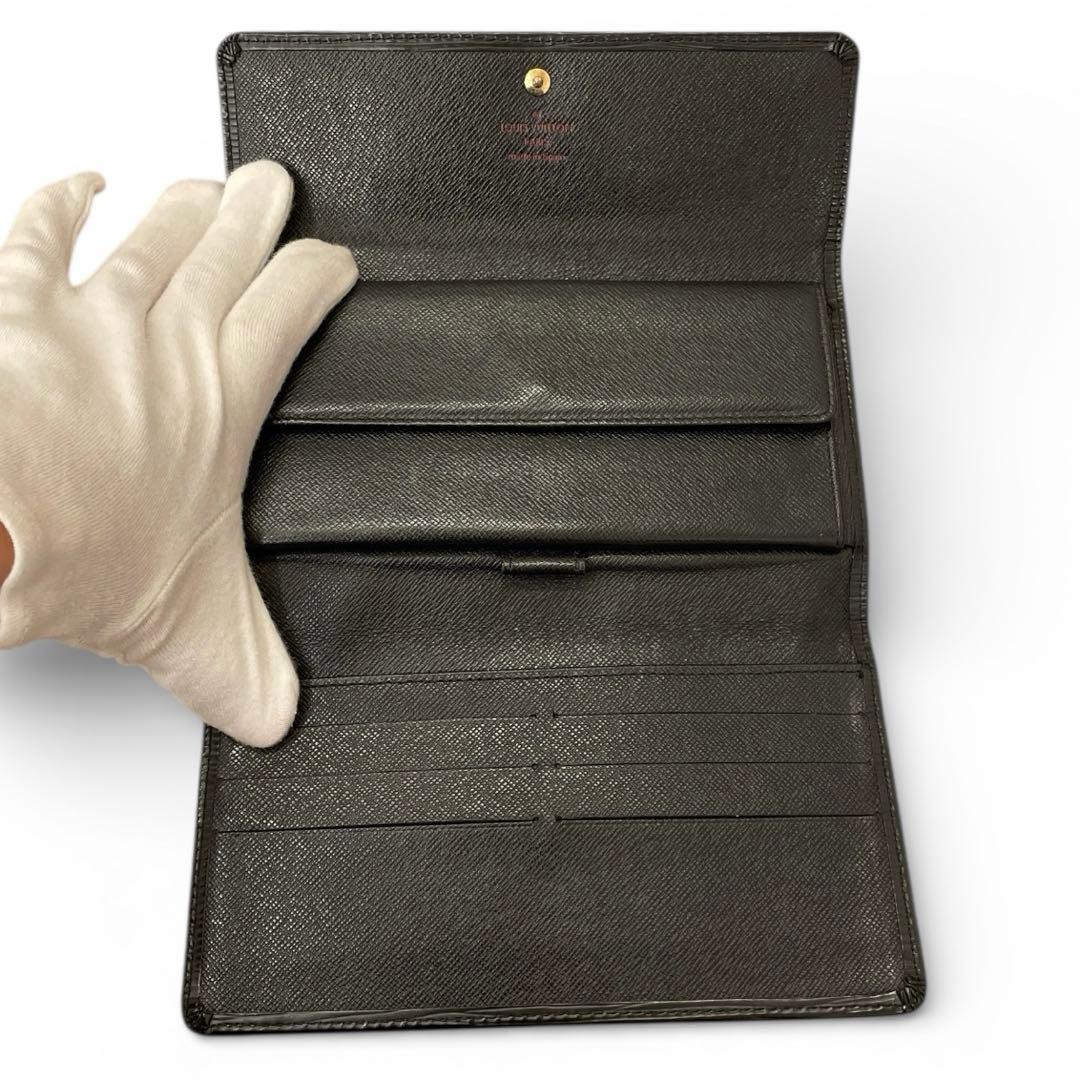 【美品・箱付き】ルイヴィトン エピ ポルト トレゾール インターナショナル 黒