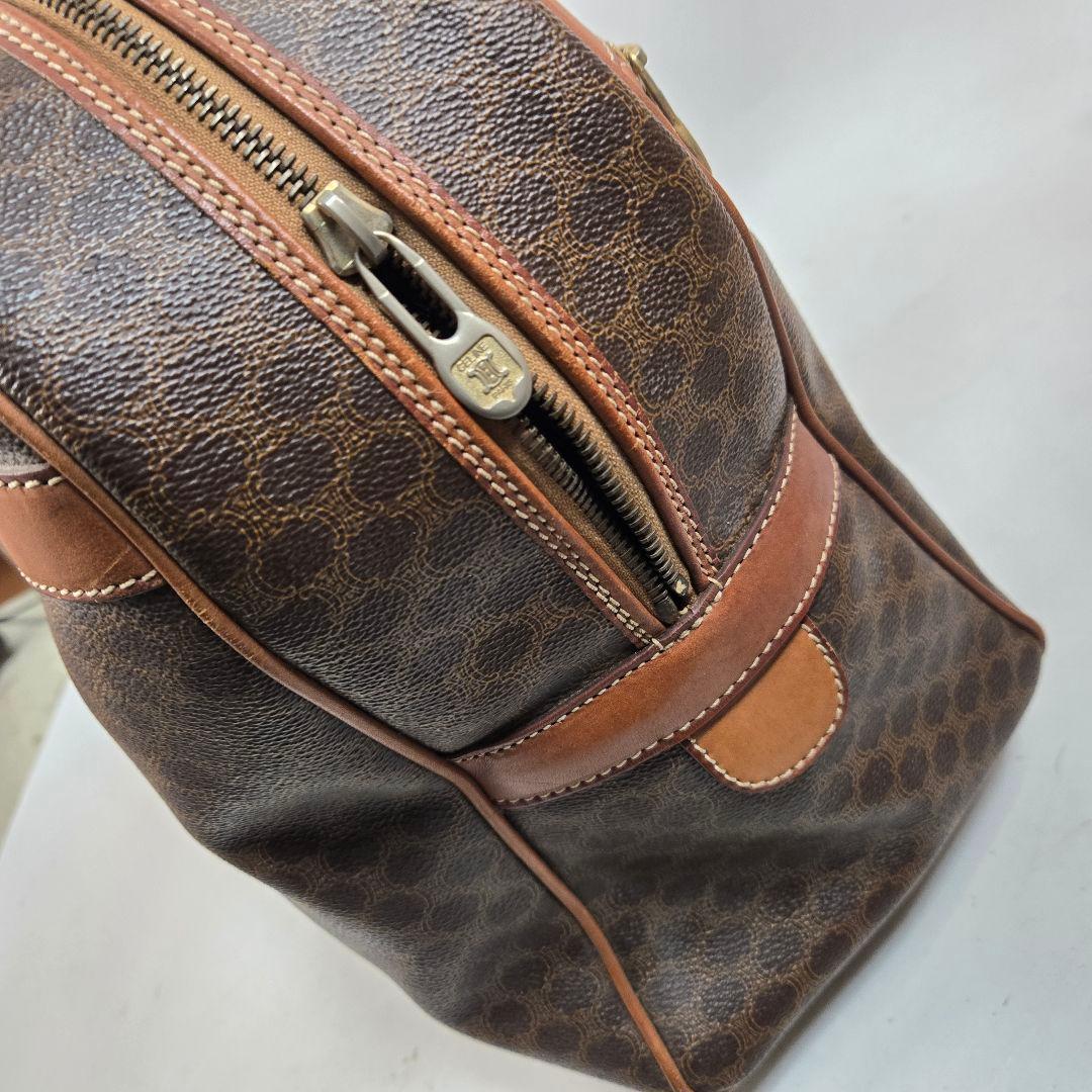 美品 CELINE ミニボストンバッグ マカダム トリオンフ金具 A4収納可能