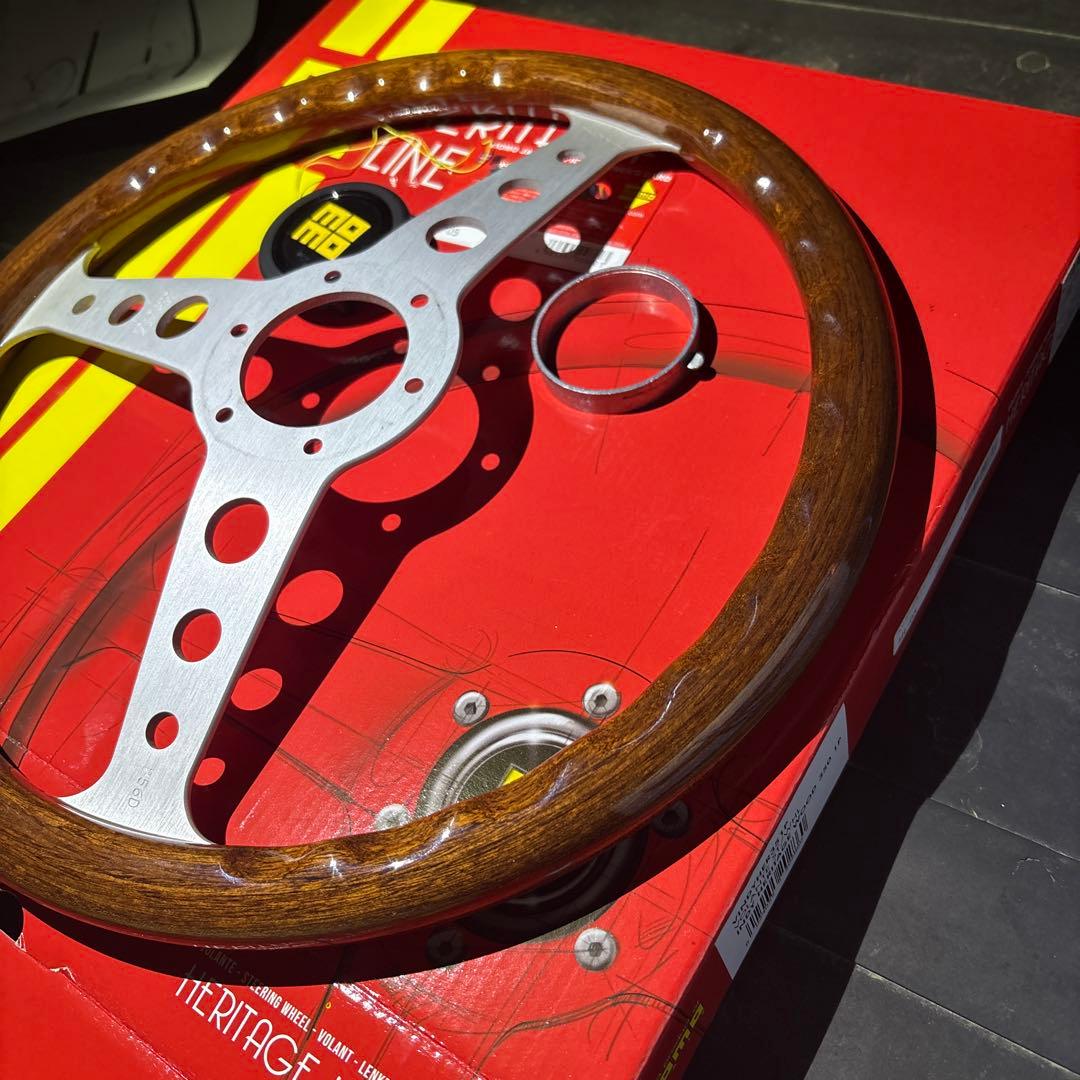 momo INDY ヘリテージライン マホガニーウッド　35Φ