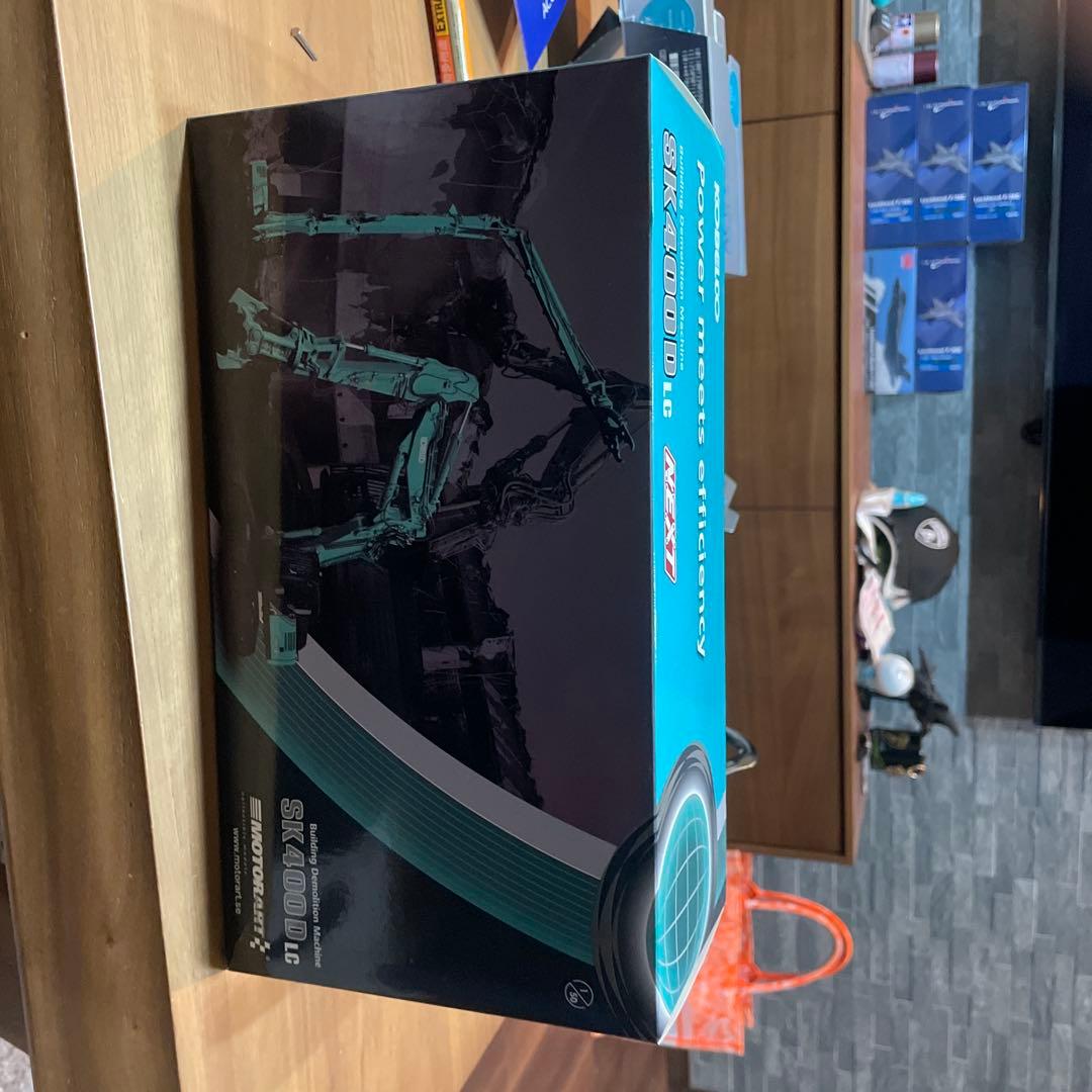 ミニカー KOBELCO sk400 1/50