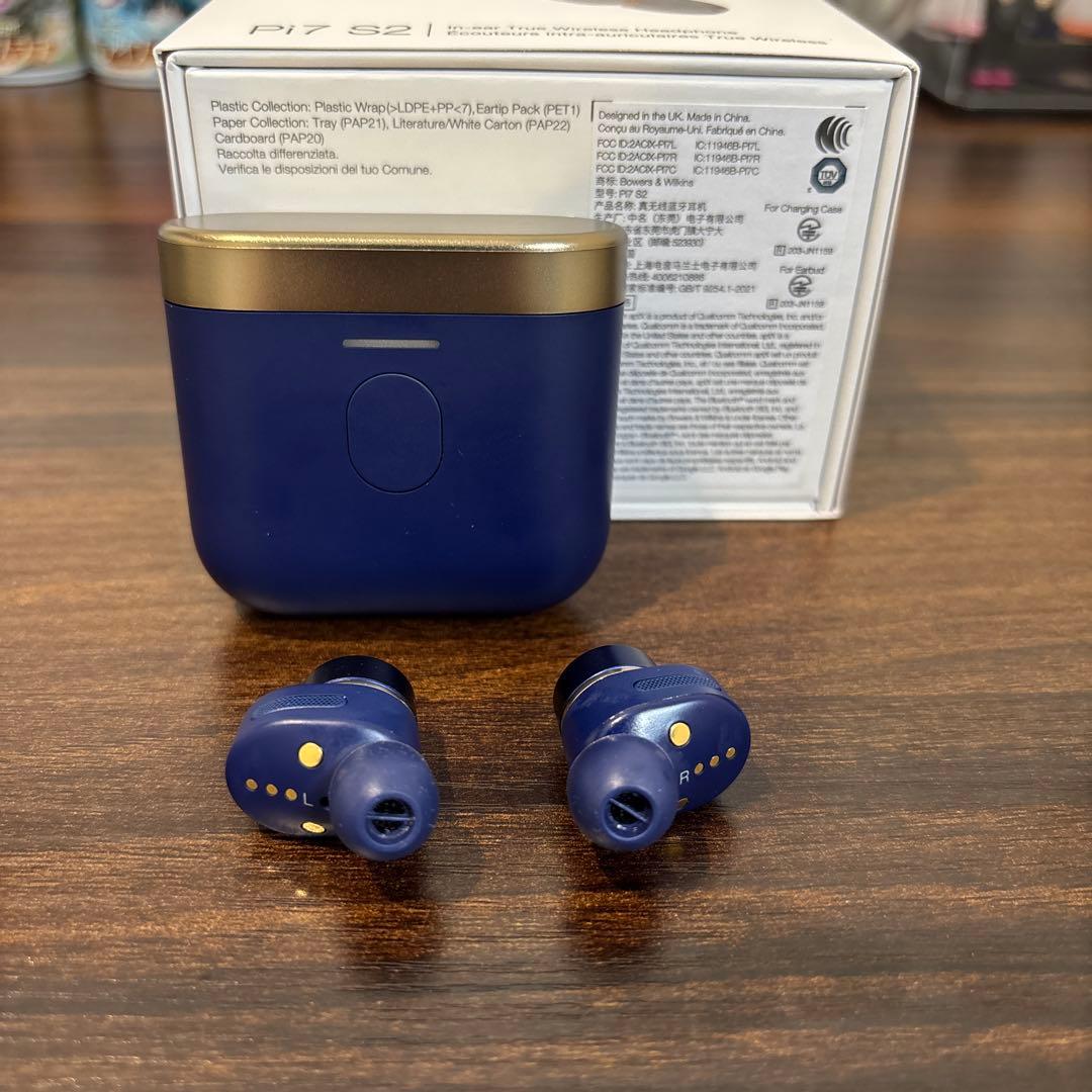イヤホン Bowers & Wilkins pi7s2