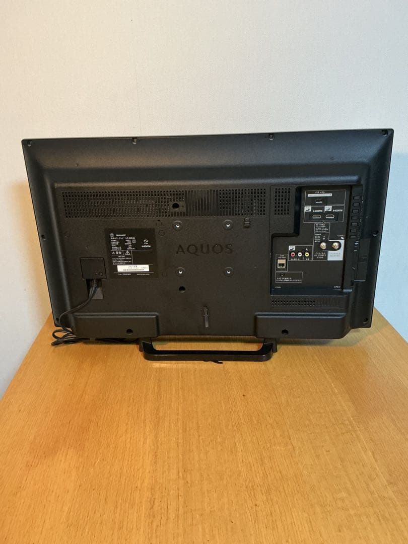 ☆お買い得！SHARP AQUOS 32V型液晶テレビ2017年　超美品おまけ