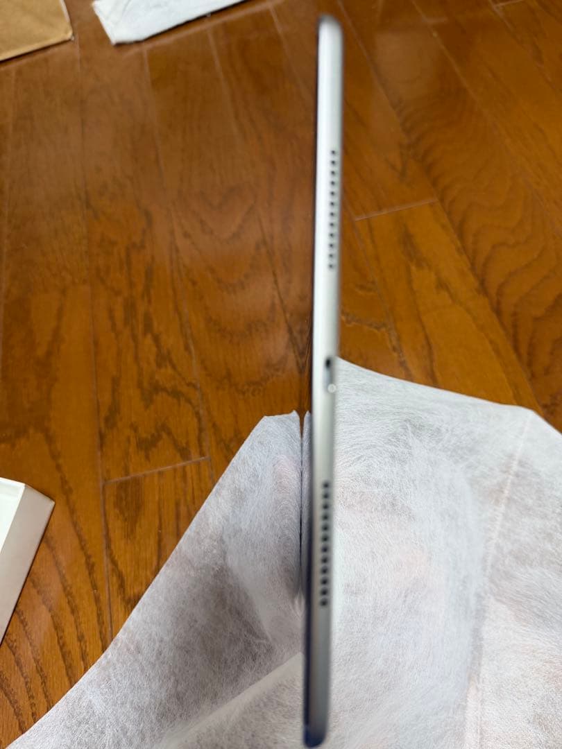 Apple iPad PRO 9.7インチMLPW2J/A Wi-Fi