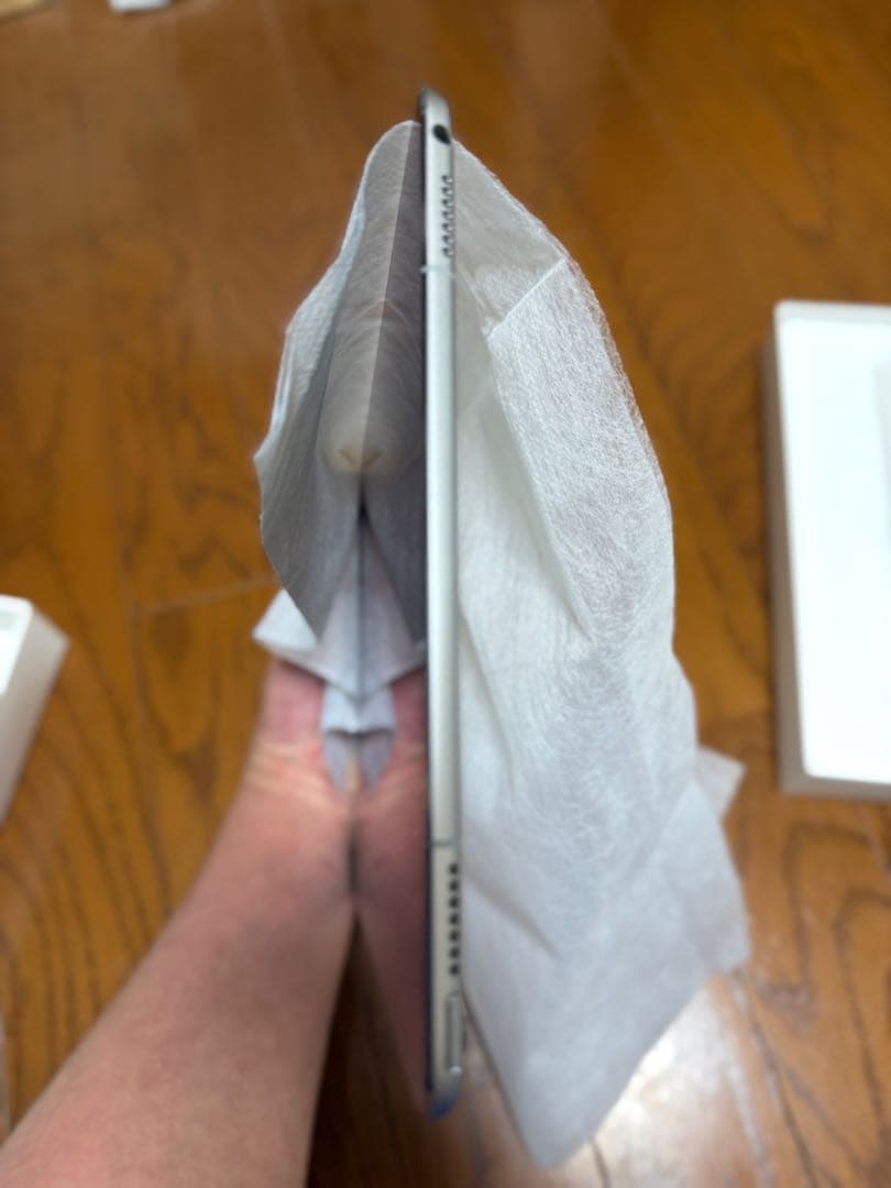 Apple iPad PRO 9.7インチMLPW2J/A Wi-Fi