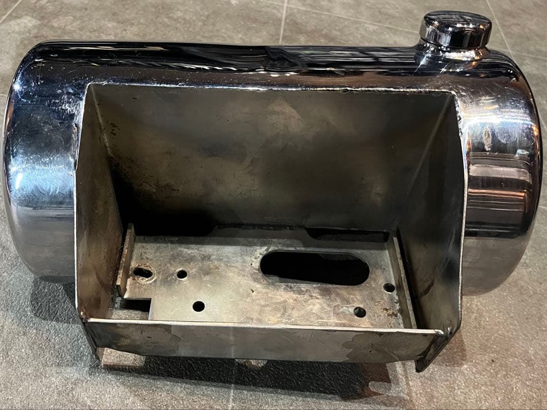 ラウンドオイルタンク　バレルタンク　ハーレー　ソフテイル　ショベル　チョッパー