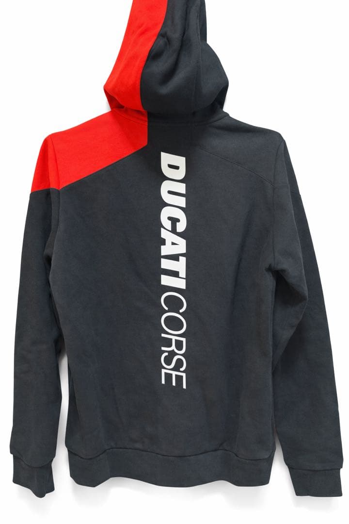 新品　DUCATI スウェット　パーカー