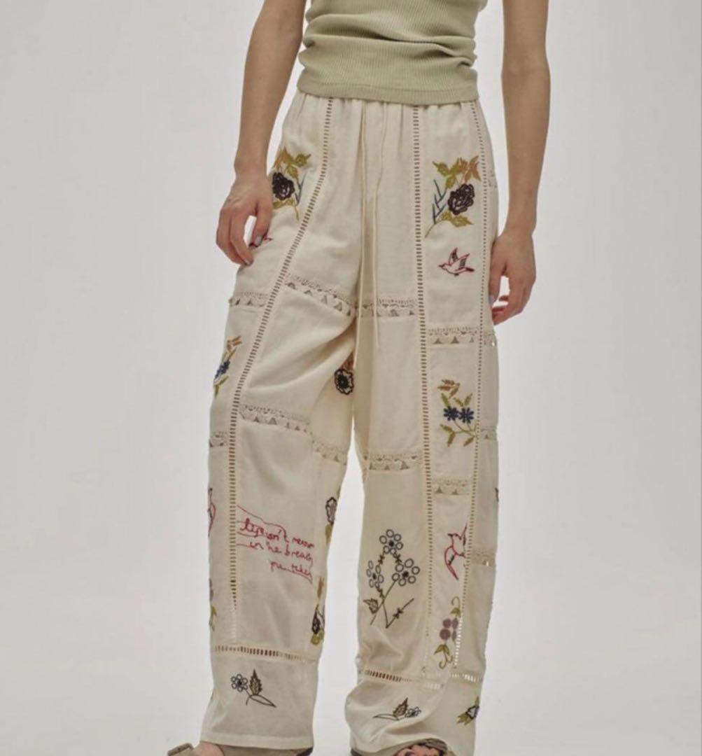 パンツ TODAYFUL Embroidery Patchwork Trousers