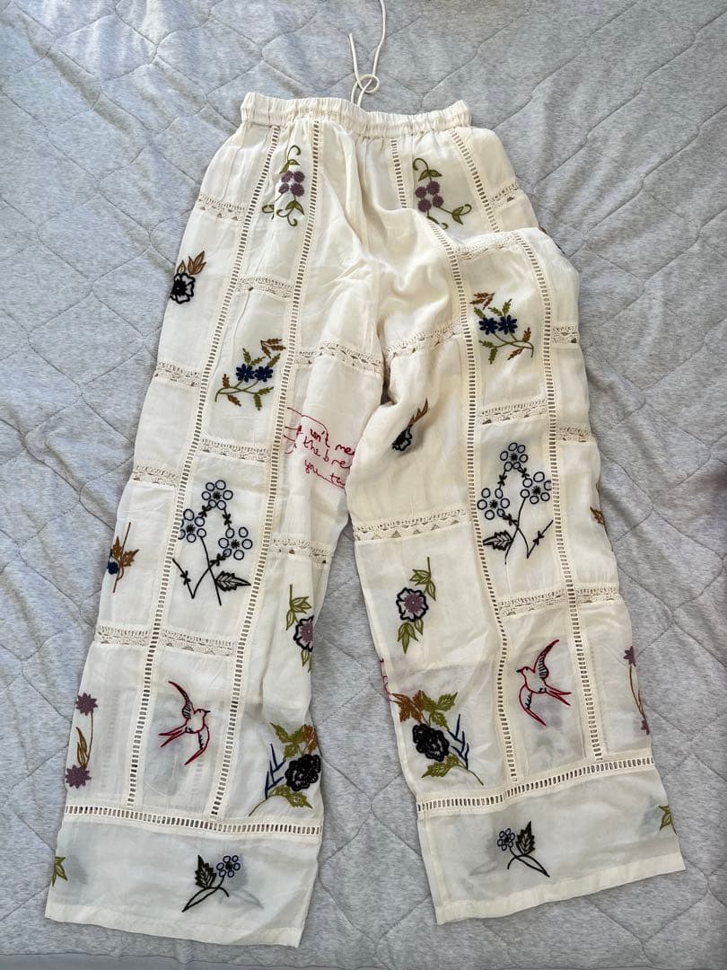 パンツ TODAYFUL Embroidery Patchwork Trousers