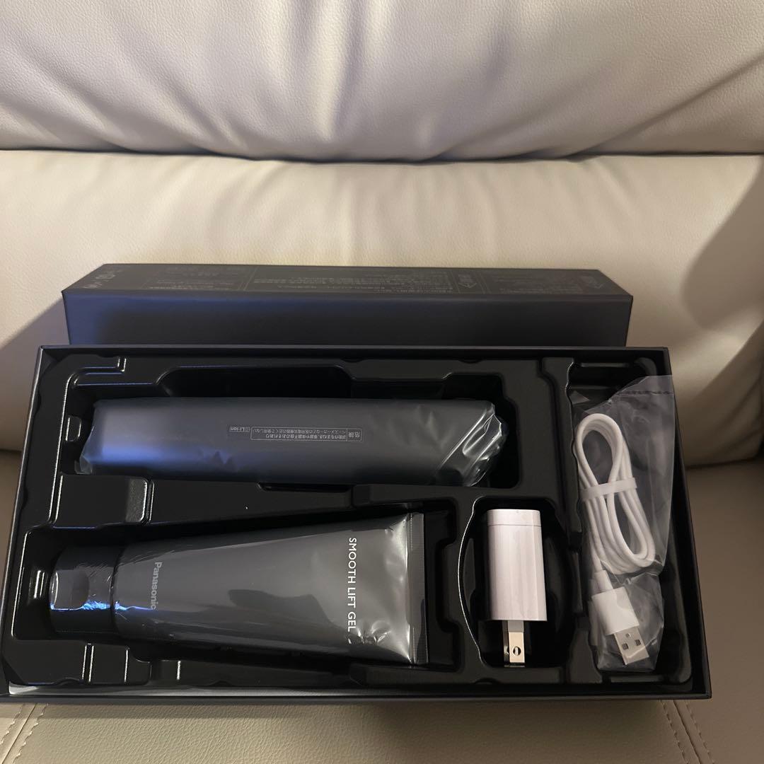 【新品未使用品】バイタリフト RF 美容器 EH-SR85-K