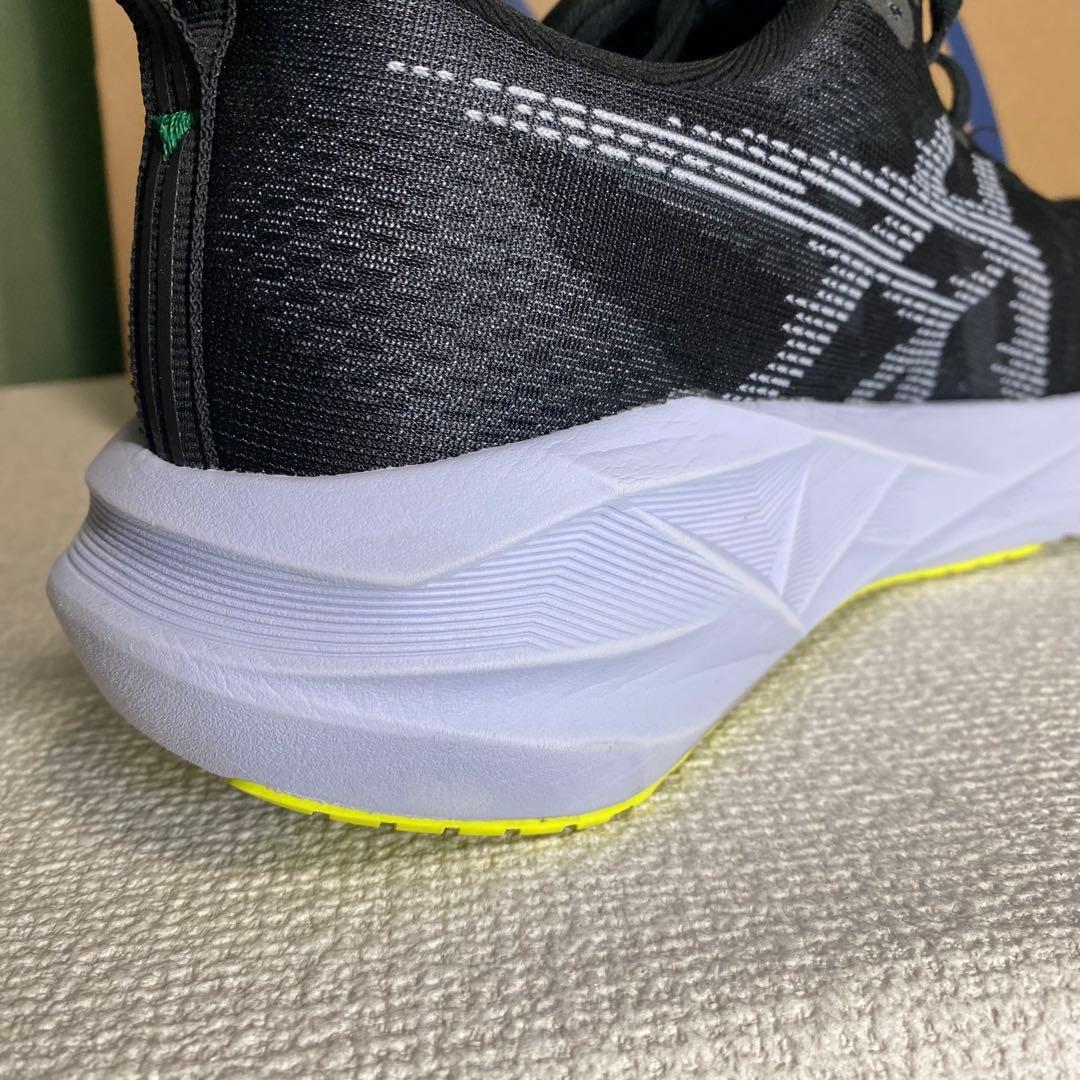 アシックス NOVABLAST 5 27.5cm ノヴァブラスト5