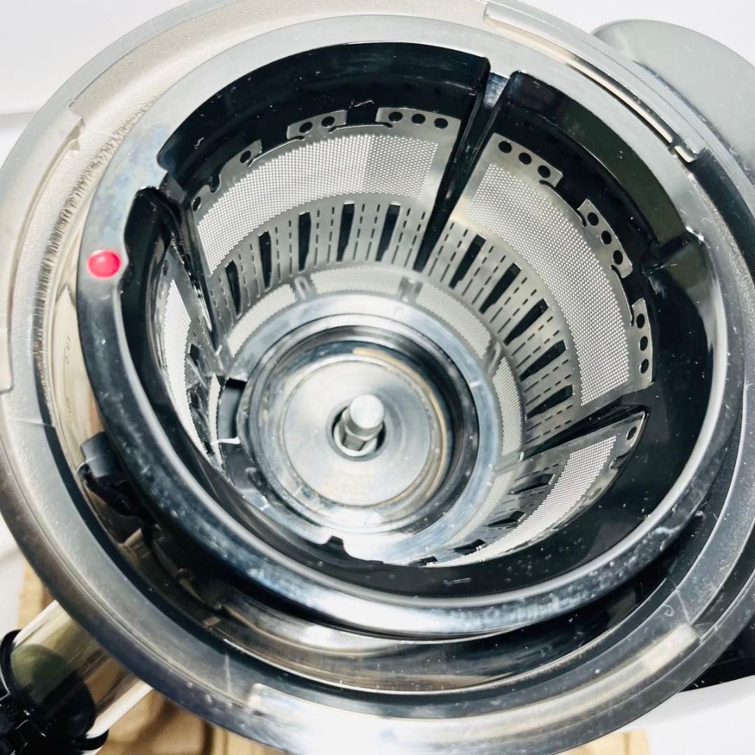 クビンス ホールスロージューサー JSG-1121R 2019年製 使用4回