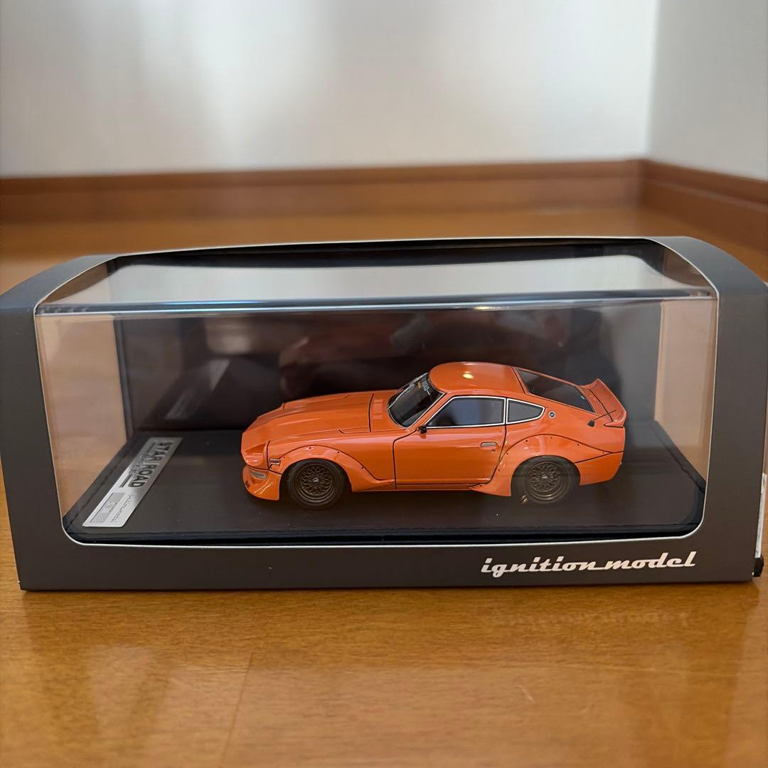 Nissan Fairlady Z (S30) STAR ROAD オレンジ