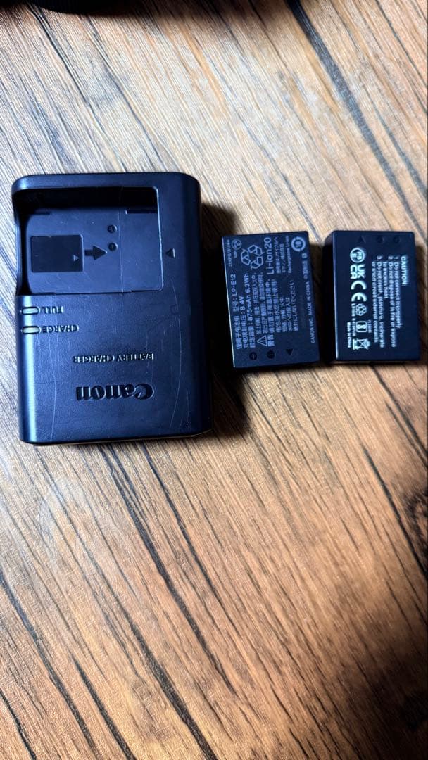 Canon EOS ミラーレス一眼カメラ レンズ2本付き