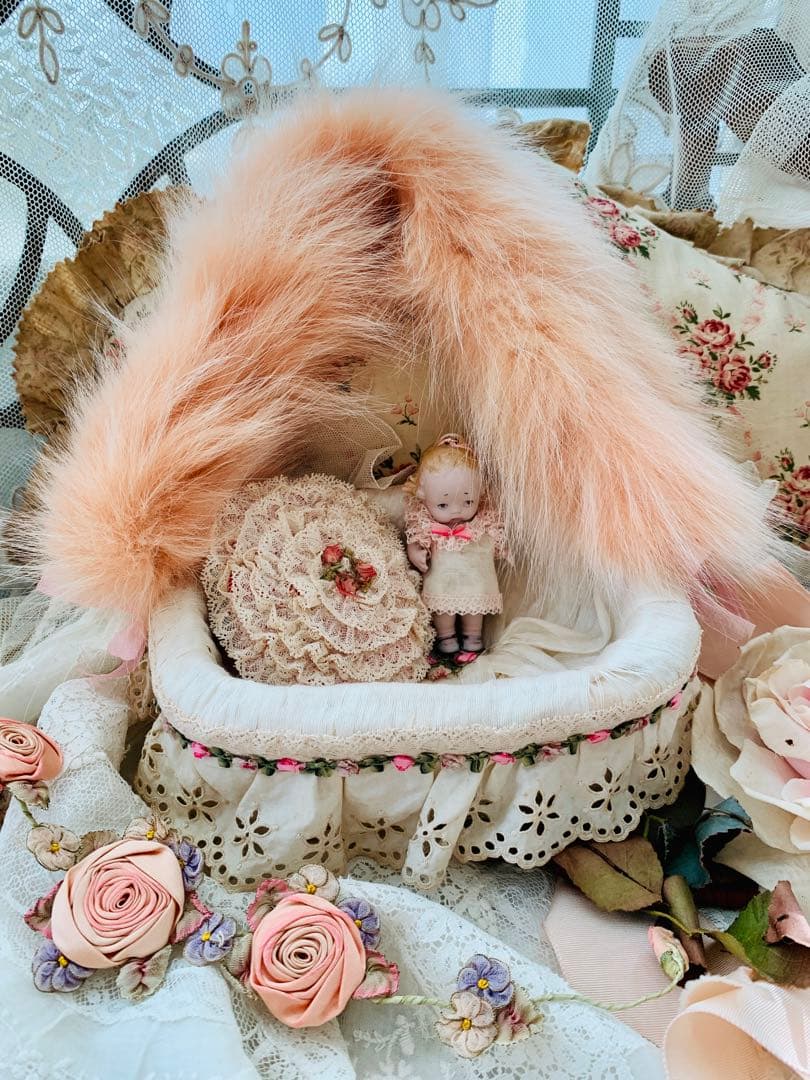 フランスアンティークカットワークレースフラワーガールバスケット＋ミニクッション