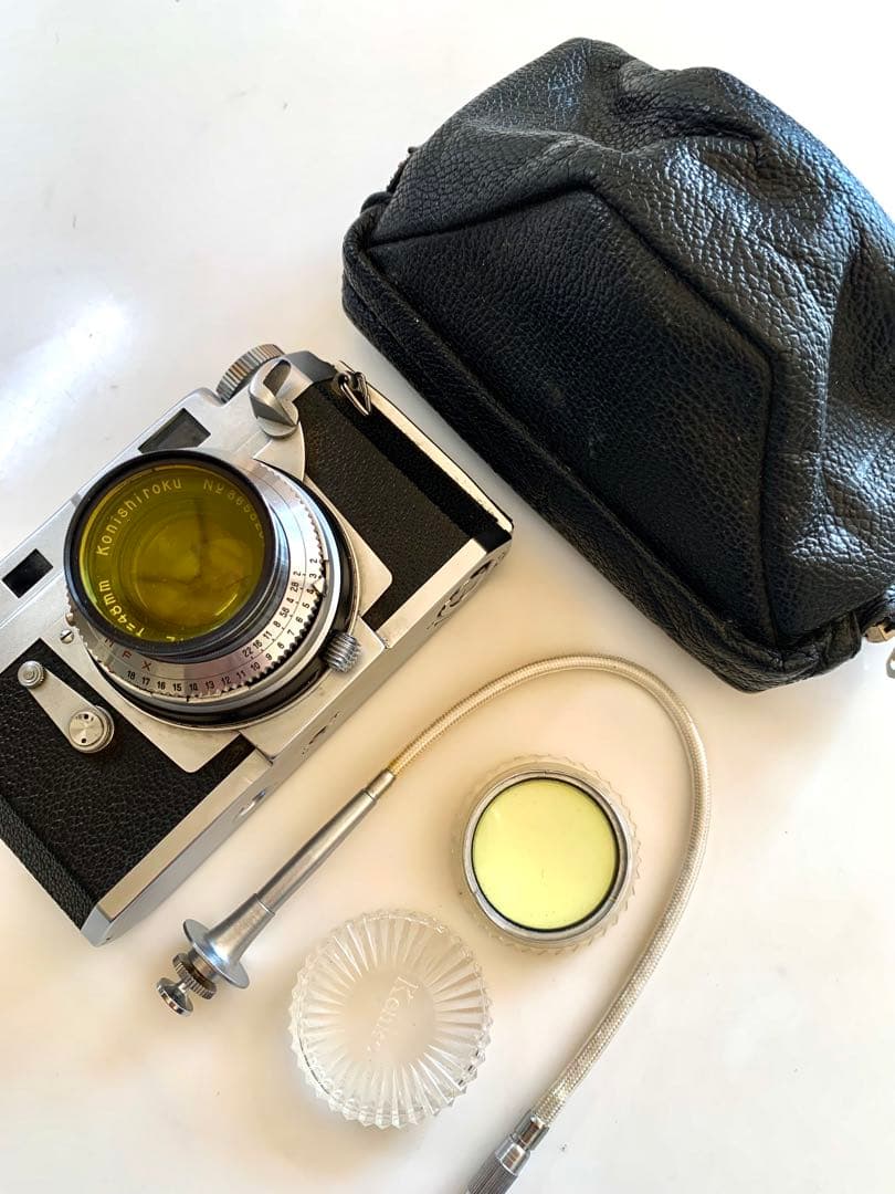 Konica III レンジファインダーカメラ、ストロボ付き