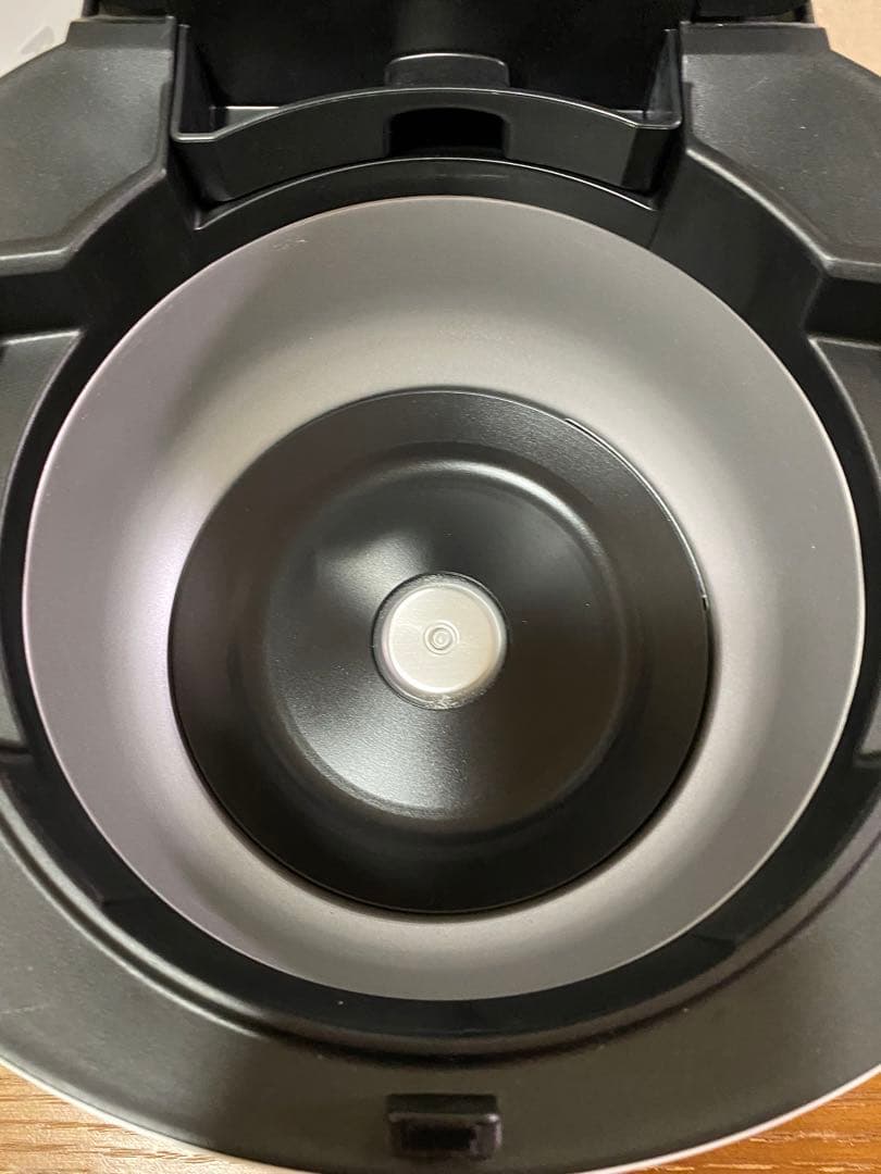 2024年SHARP 水なし自動調理鍋 ヘルシオ　KN-HW16H