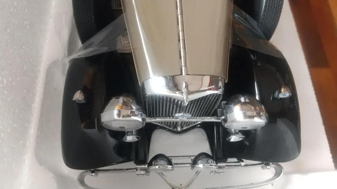 1/18 リンカーンKB　サンスター　ミニカー