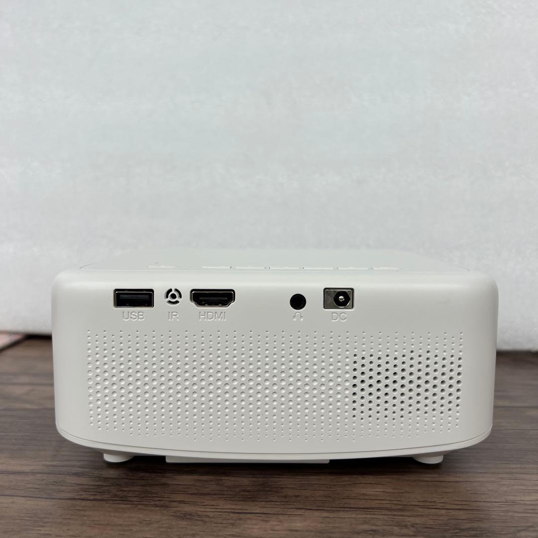 261527プロジェクター 家庭用 L02