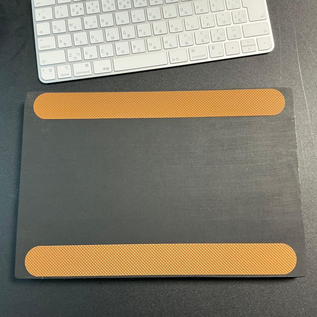 オーダー制作　ワンプレート型　マジックキーボード＆トラックパッド合体パームレスト