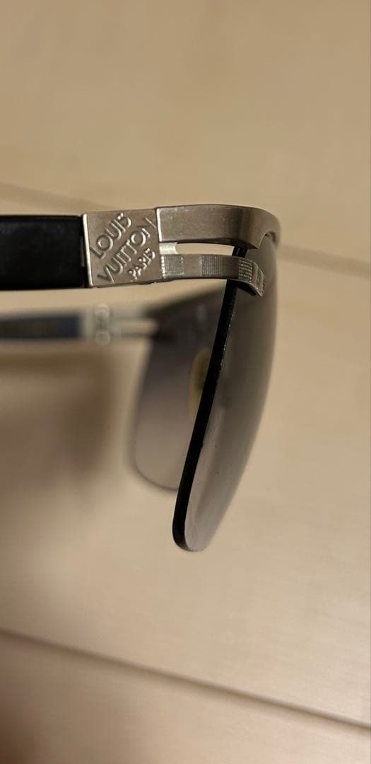 松延LOUIS VUITTON　ルイヴィトン　サングラス