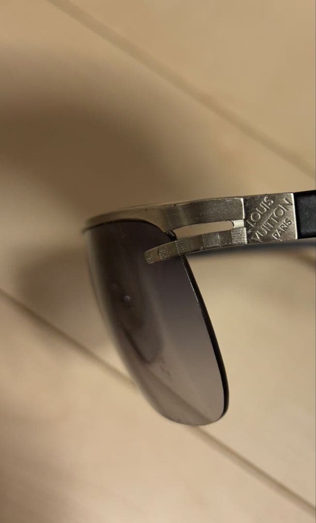 松延LOUIS VUITTON　ルイヴィトン　サングラス