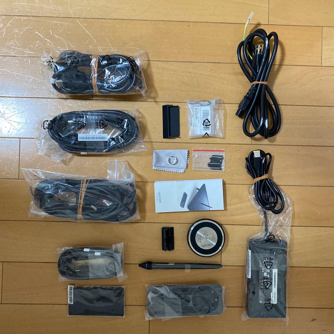 液タブ　ワコム　DTK-2420/KO