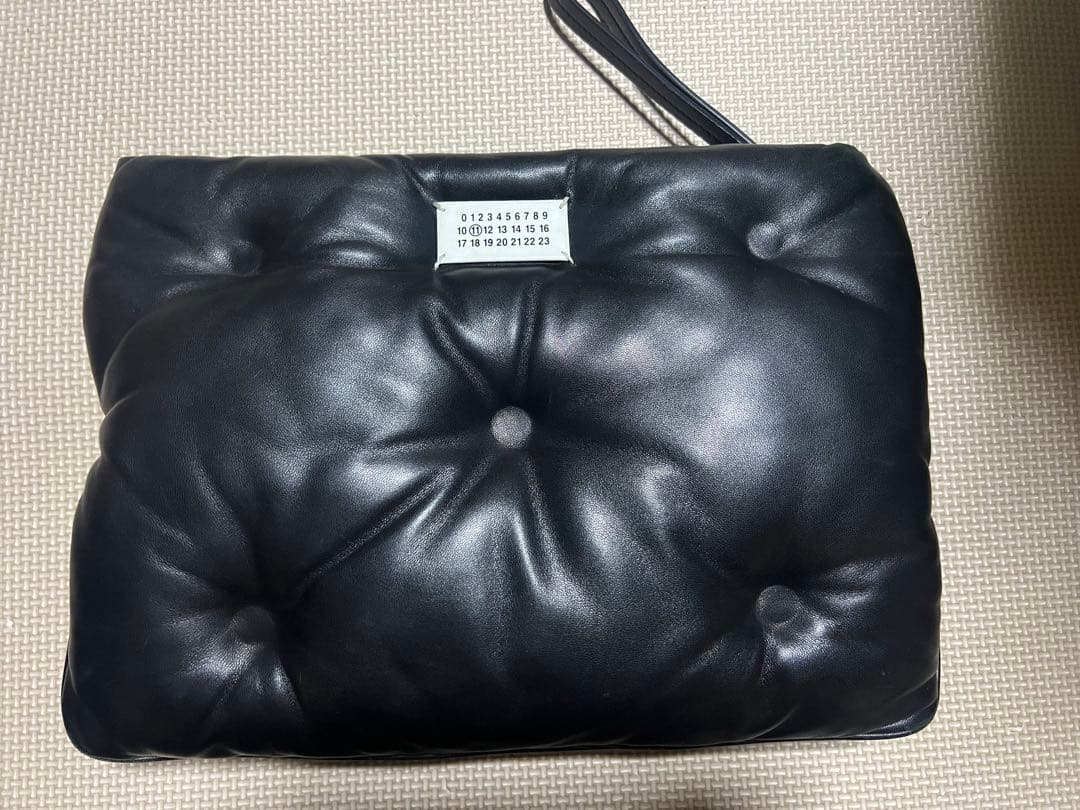 メゾンマルジェラ 11クラッチバッグ グラムス ラム レザー鞄 T8013