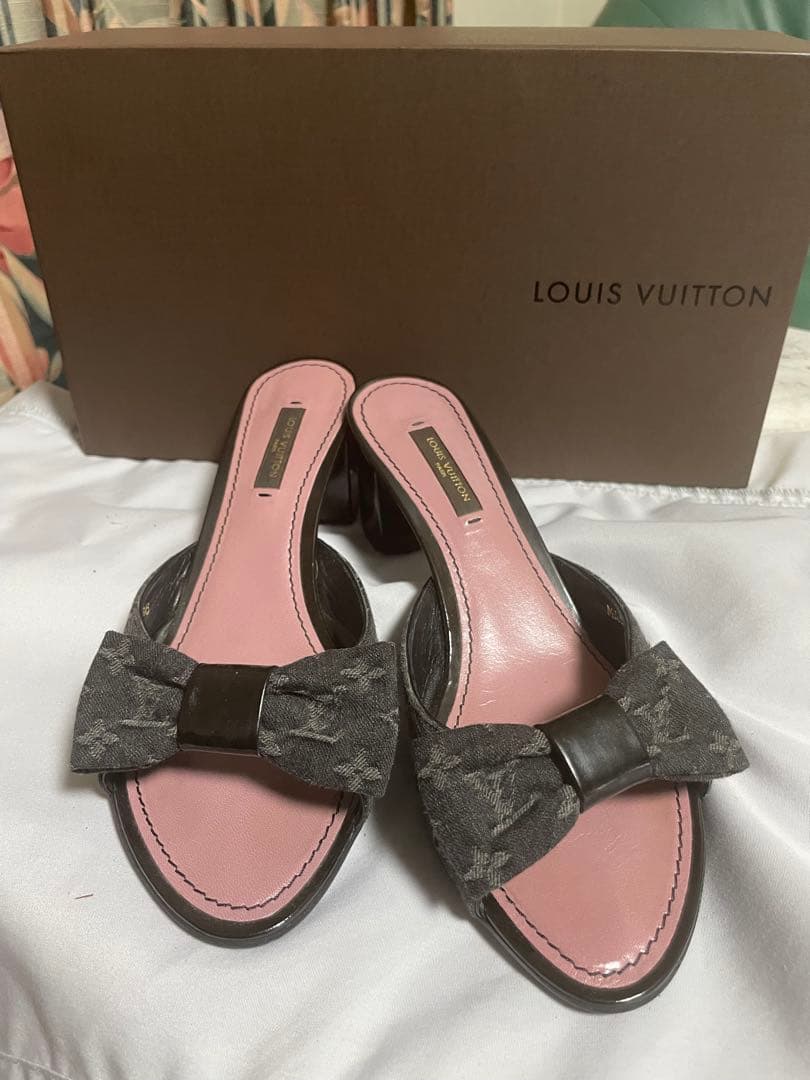 Louis Vuitton リボン付きミュール ダークグレー・ピンク